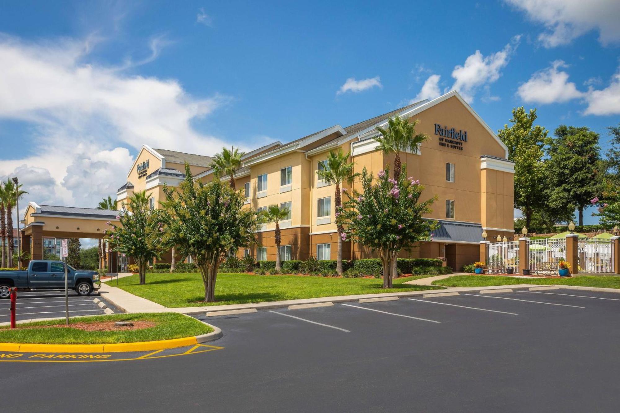 Fairfield Inn & Suites By Marriott Clermont Exterior photo
