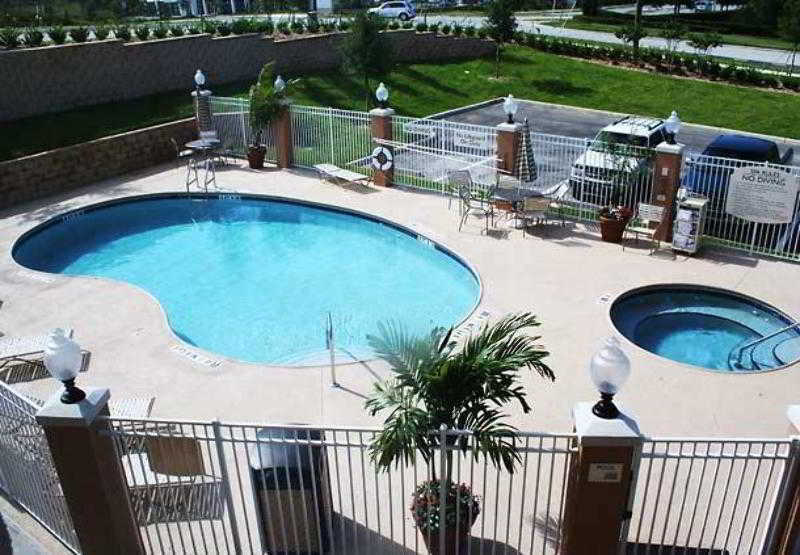 Fairfield Inn & Suites By Marriott Clermont Exterior photo